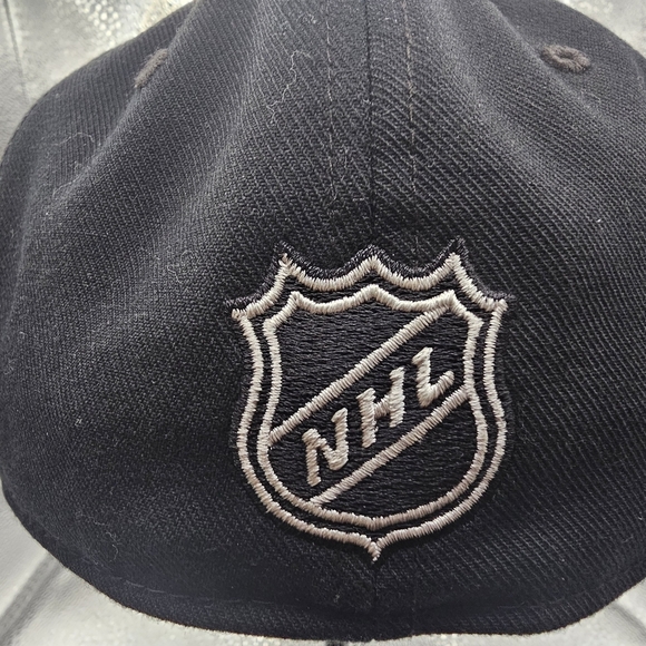 Anaheim Ducks NHL Fanatics Fitted Hat – Size 7 (55.8 cm) – Black - Picture 3 of 4